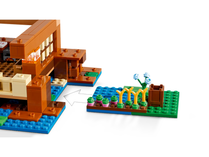 LEGO® Minecraft® The Frog House (21256)